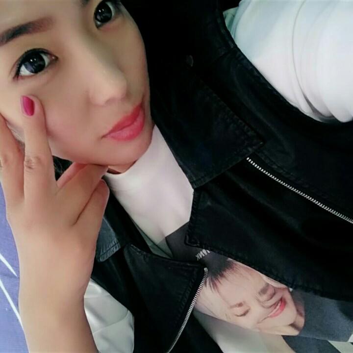 晶晶珂洛丽美甲形象连锁