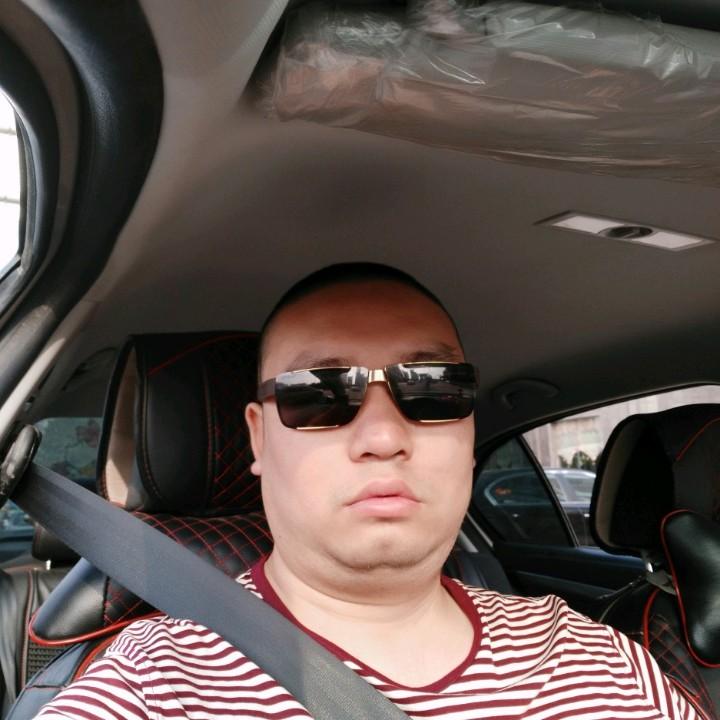 建华哥