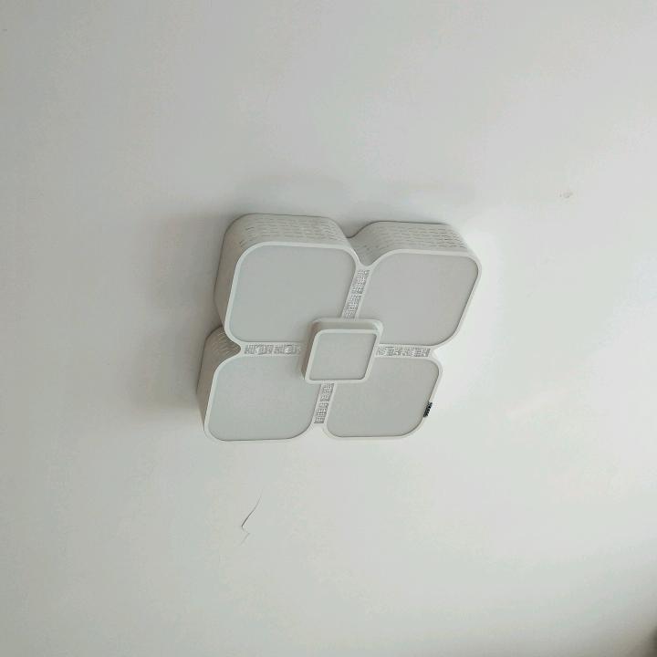 🌻一丁点儿