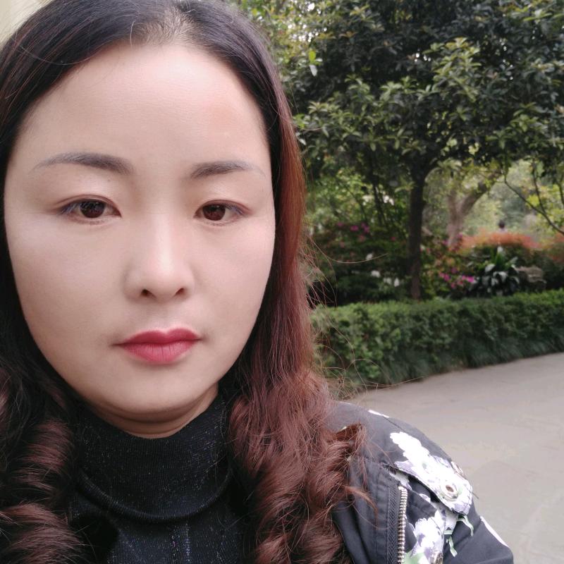 朝阳果行