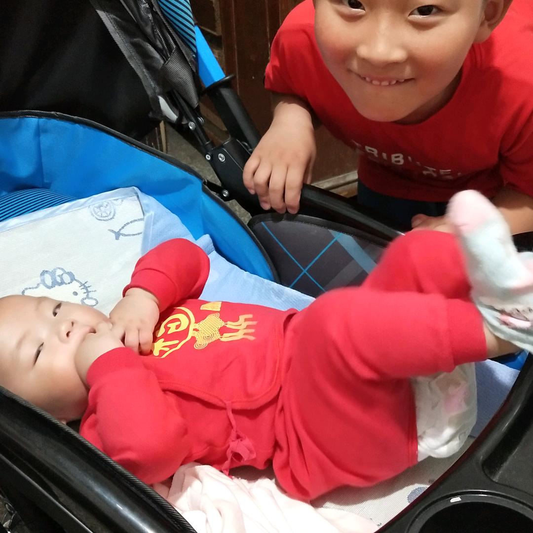 大施庄一姐(内衣妹妹)