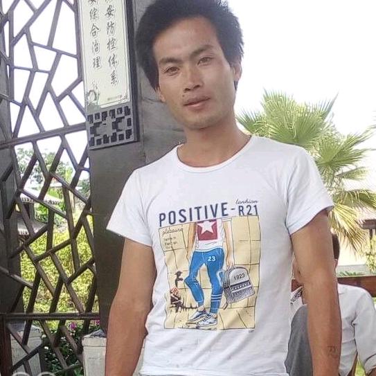 为了生活切打拼
