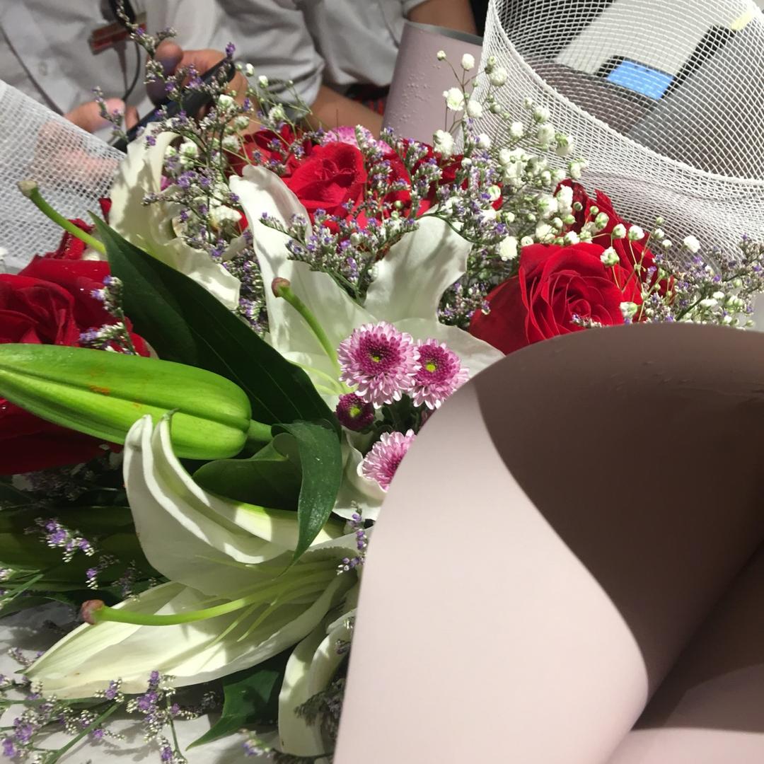 菲