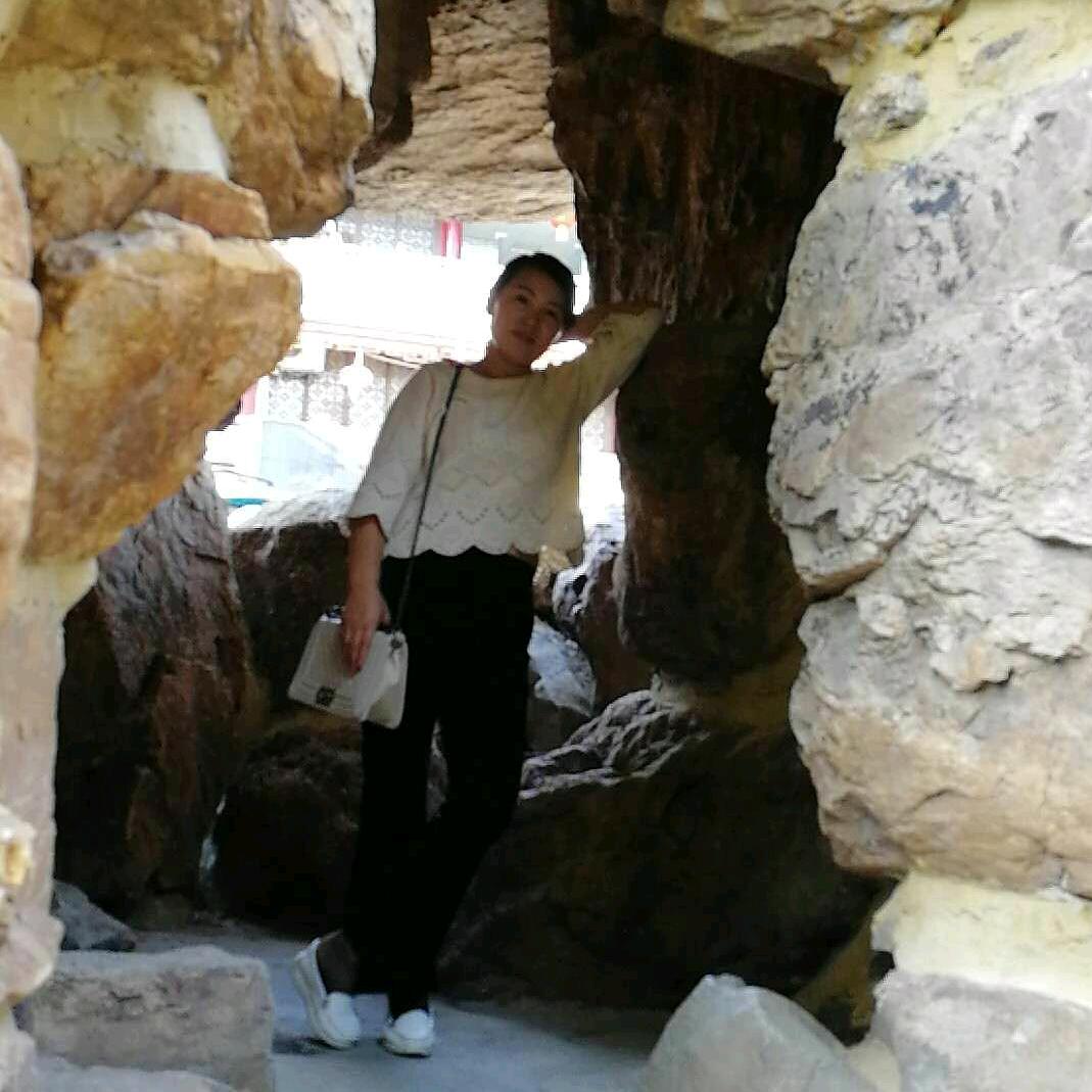 带刺的玫瑰