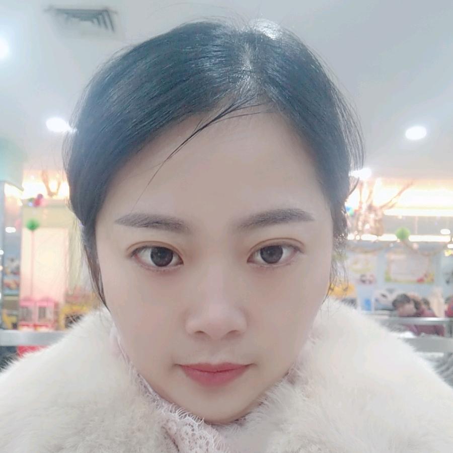 爱笑的菇凉