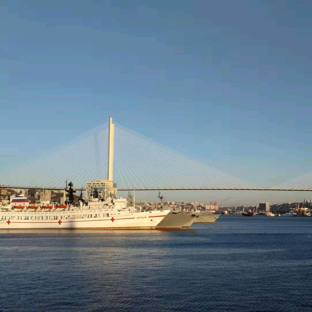 与辉同行🇨🇳