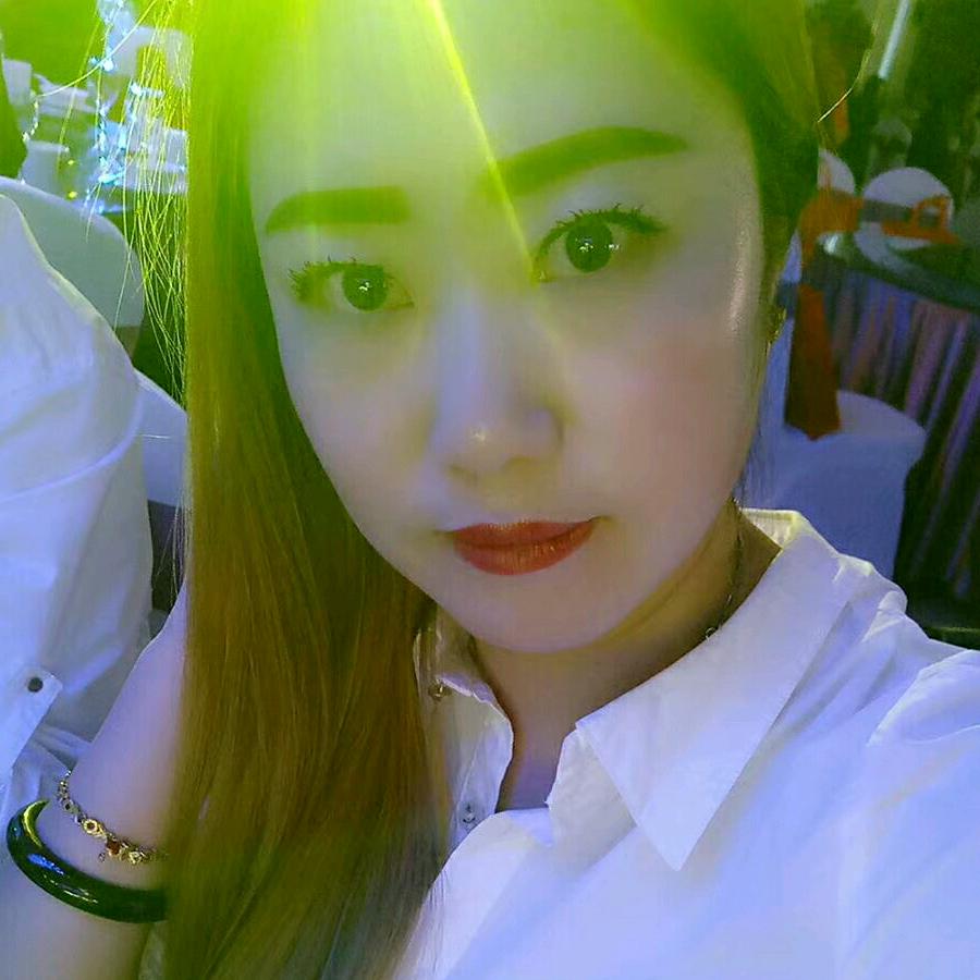 哈密季泉代理指尖的阳光