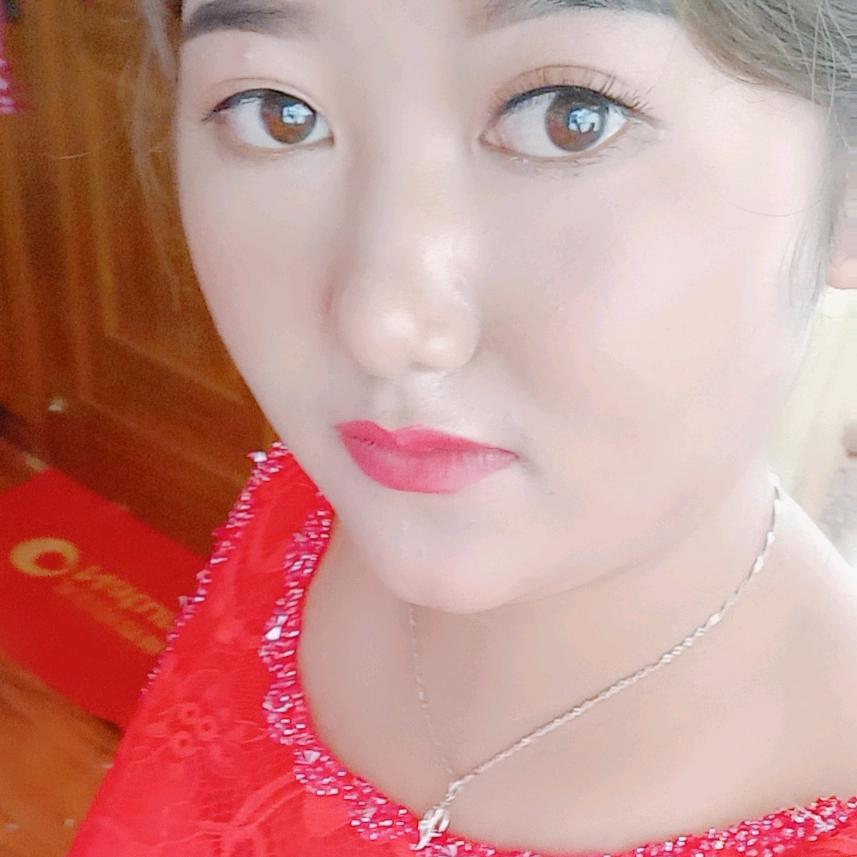 微笑女孩