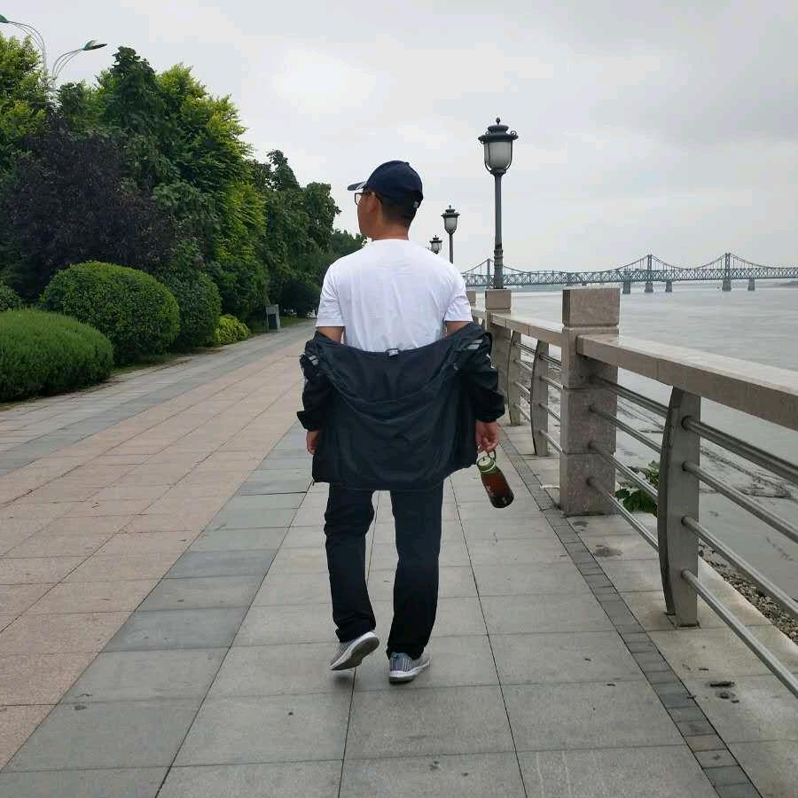 寒地黑土稻花香