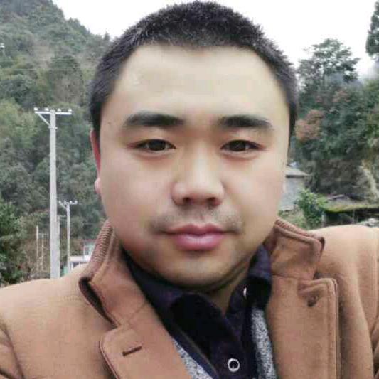 左超超