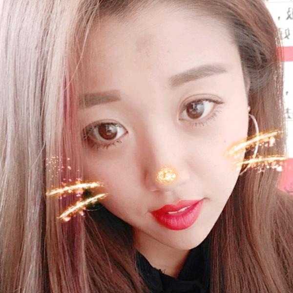 小玉儿，拒接连赞