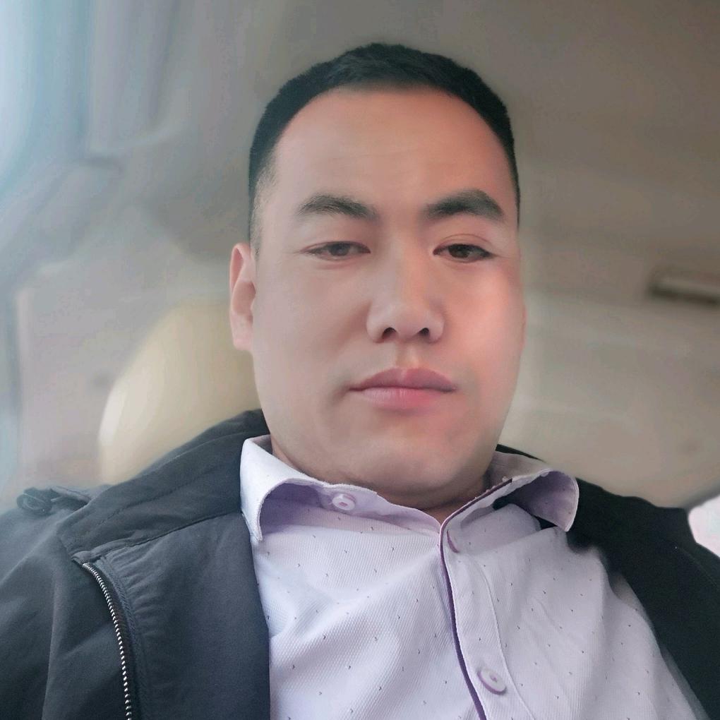 朢富勤三爻地铁B口重庆纸包鱼