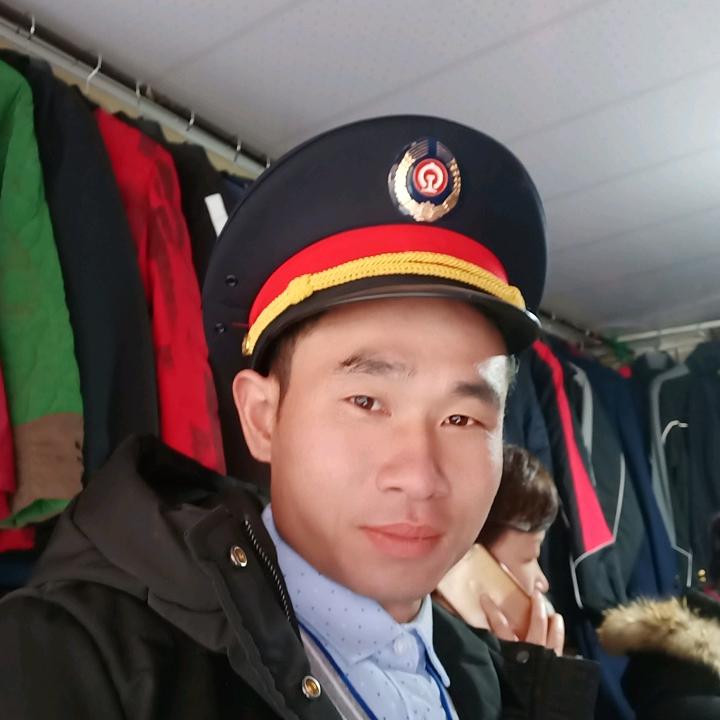 爱我的人