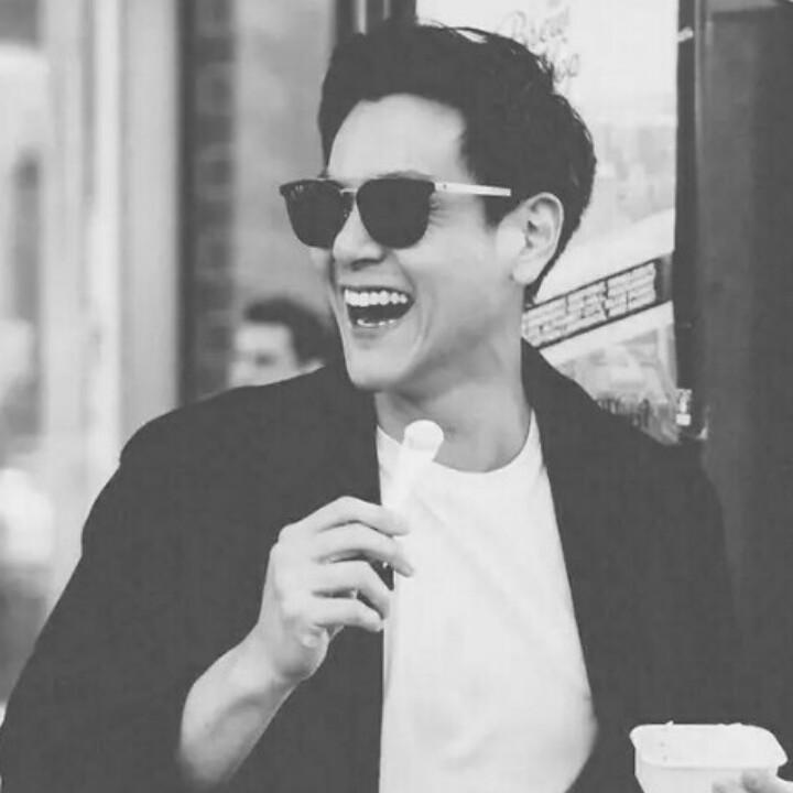 喜欢某个小改改的大男孩