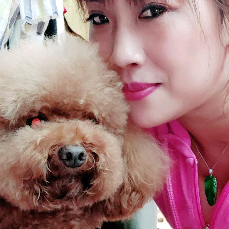 张家港市杨舍西城壹号仓外贸服装店