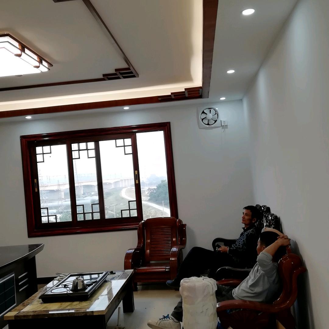 高丽富天花装修