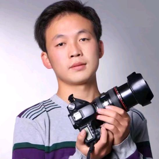 现代摄影摄像婚庆演艺