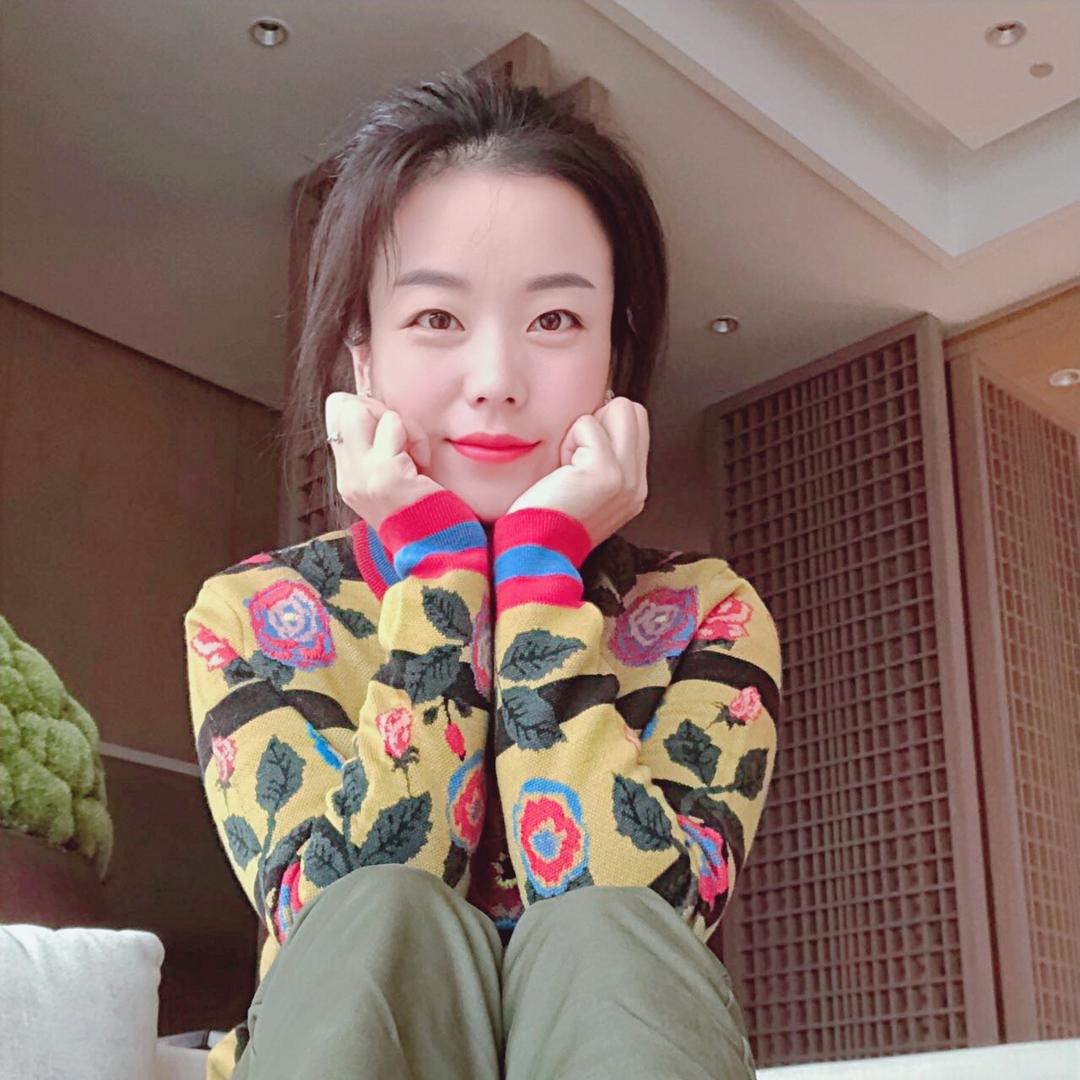 菜菜子