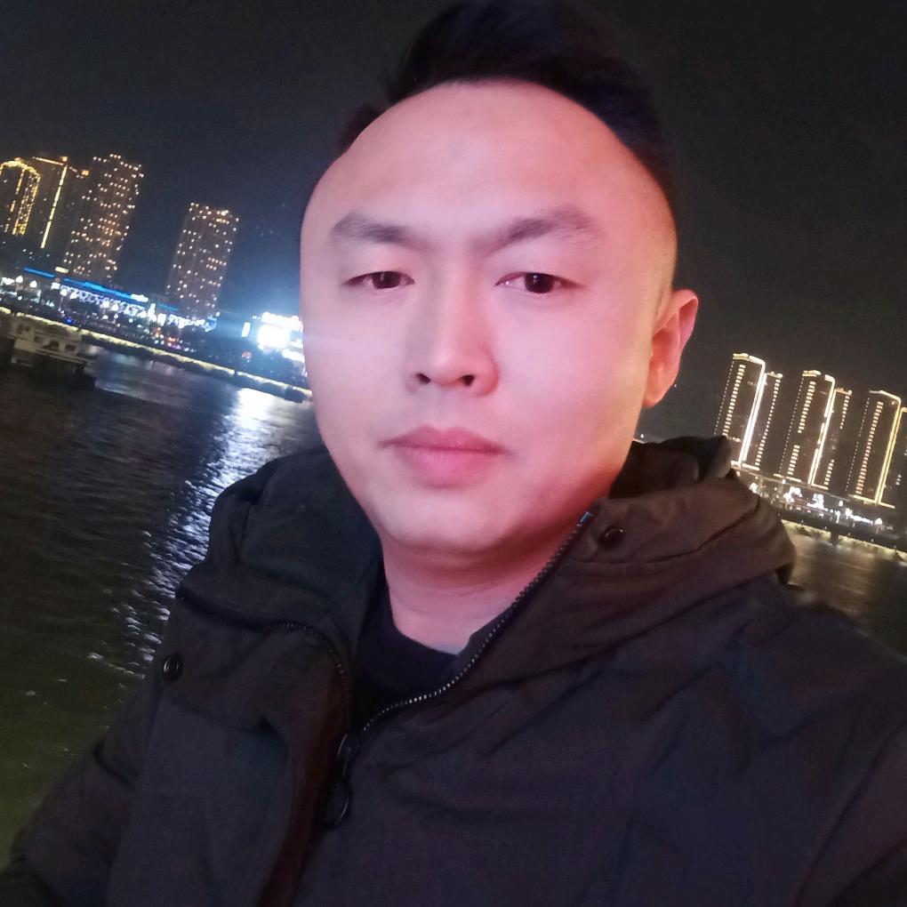 初见主题酒店