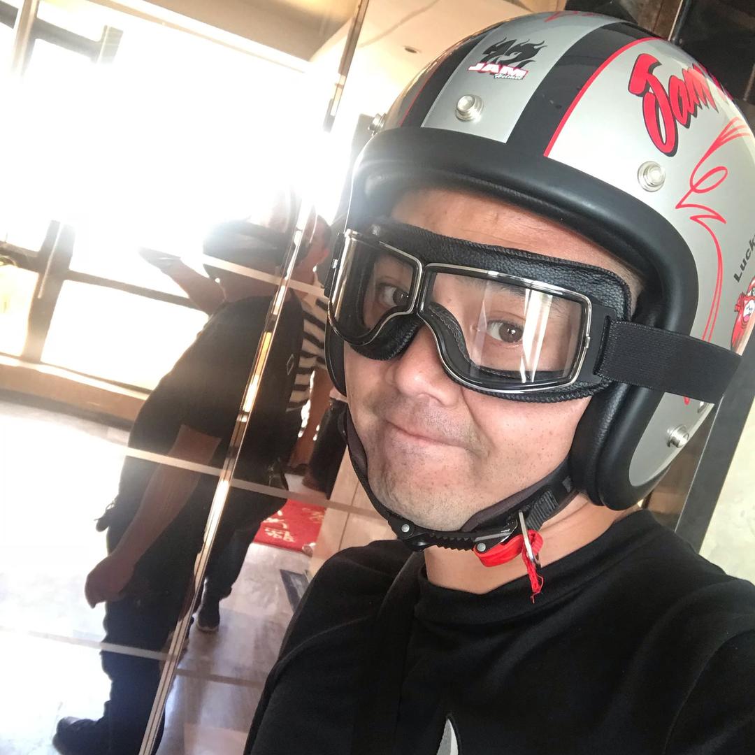 小丑哭了