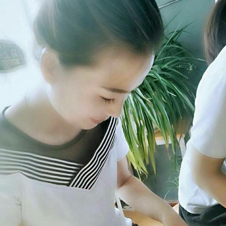 曹芸纹绣工作室