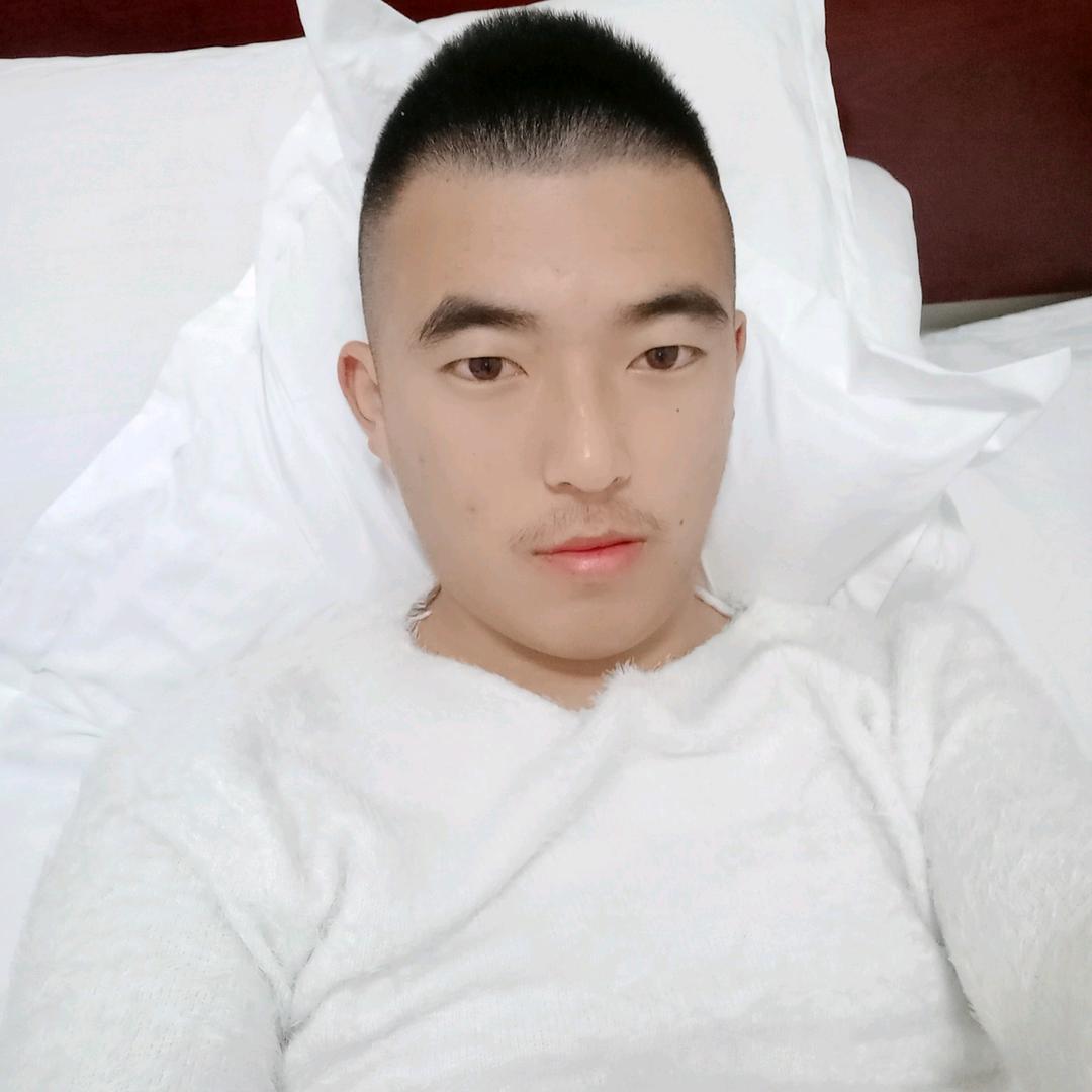 琪