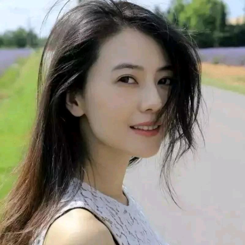 沙漠玫瑰🌹