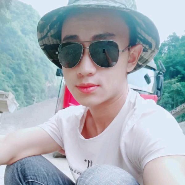 渣渣男孩