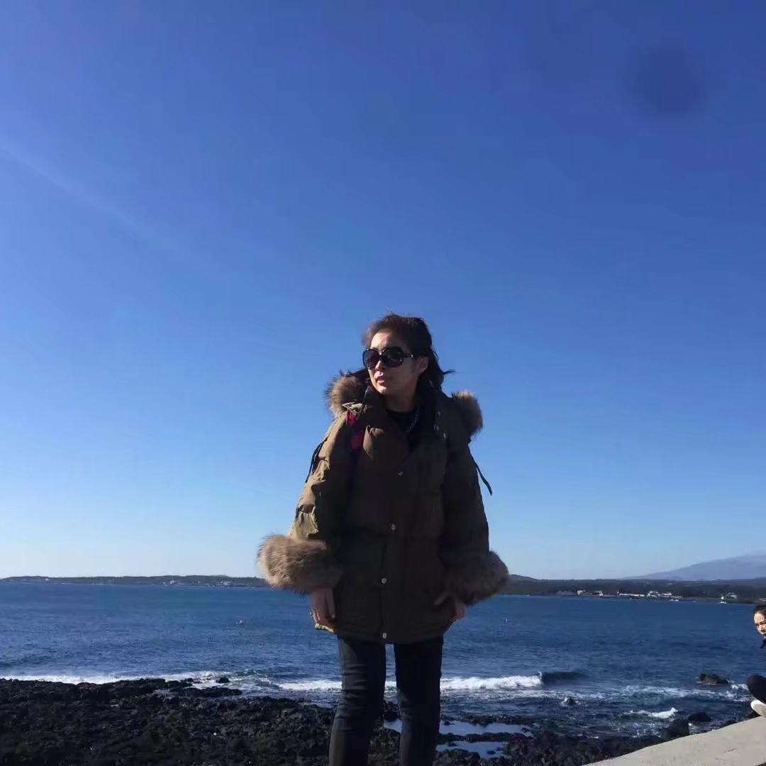 高兴😊每天☀️都高兴