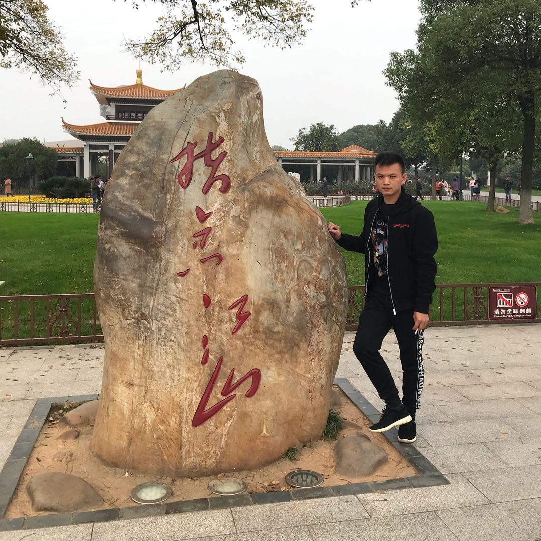 绯紸蓅~杨