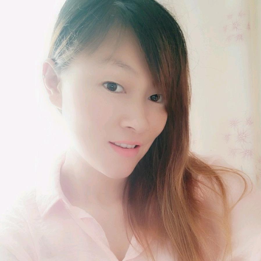 ╭(°A°`)╮爱美的花脸猫🐱