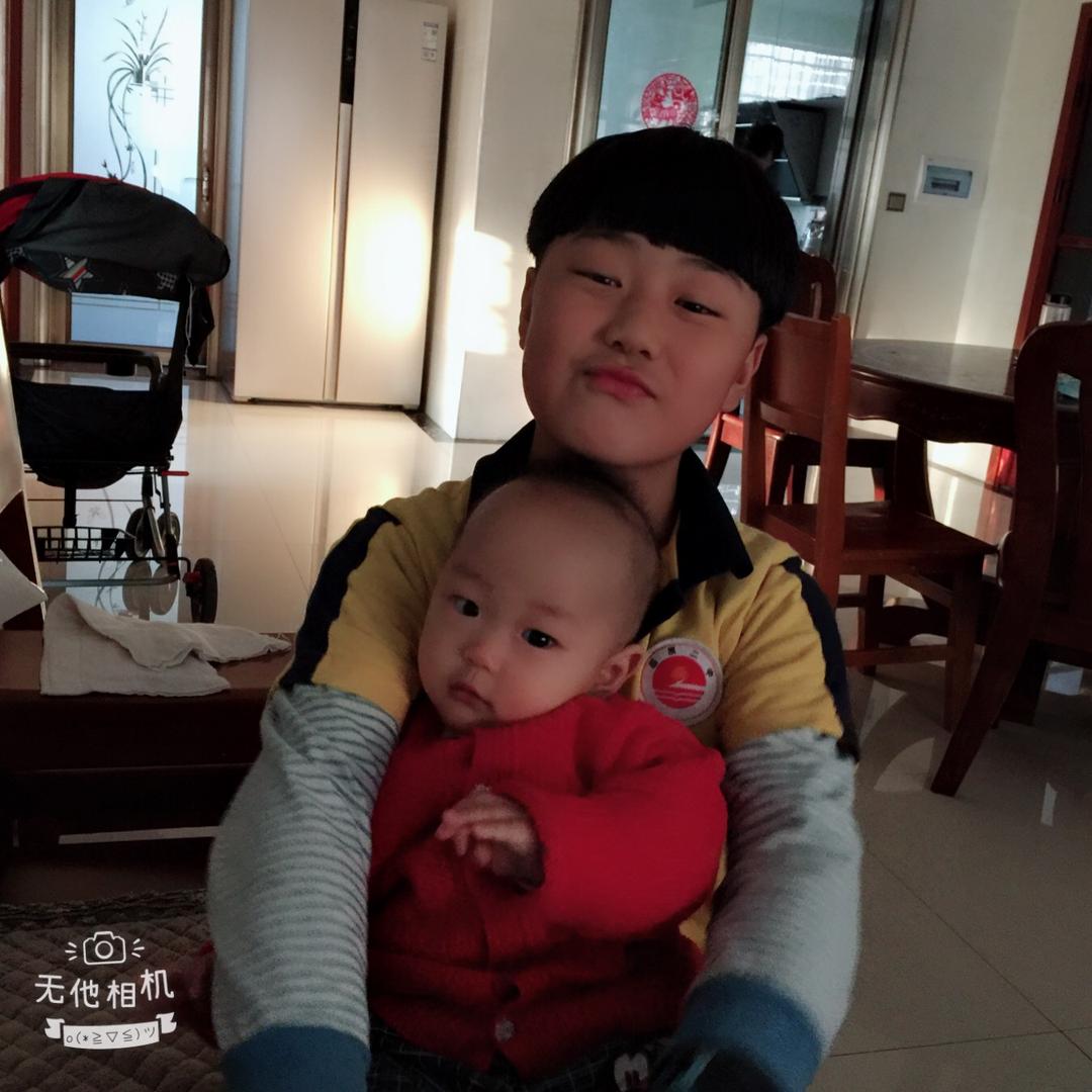 小五哥哥的花花呀