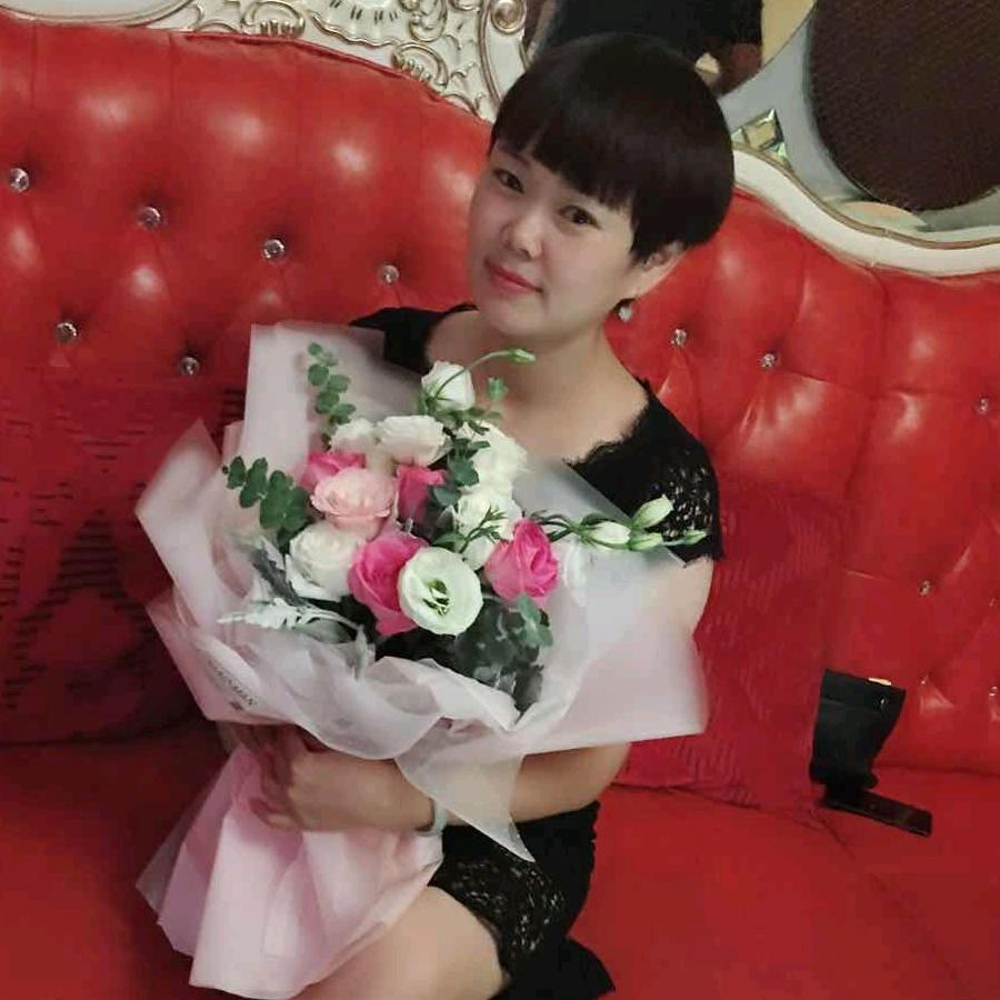 潇洒女兵