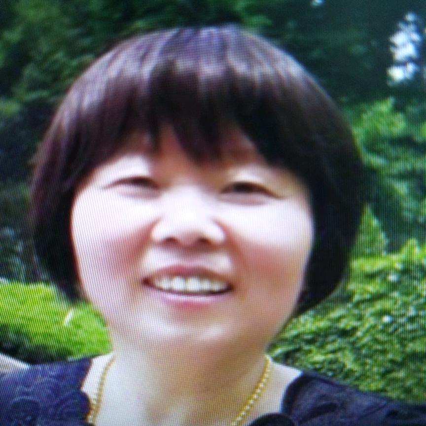 并蒂红莲