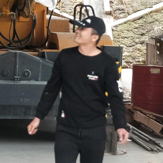 边城老哥