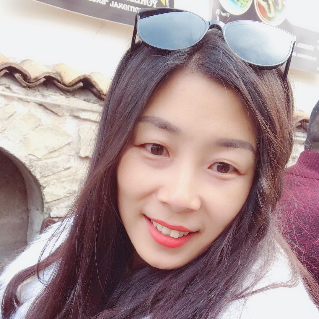 🍬🍓一个小姐姐～