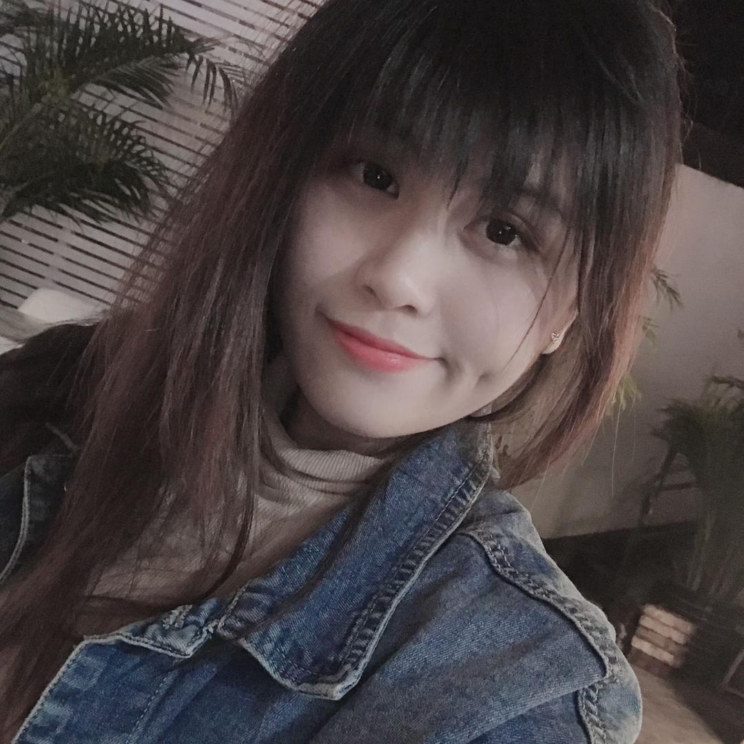 A. 🧸