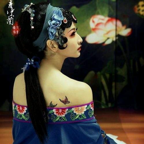 陌