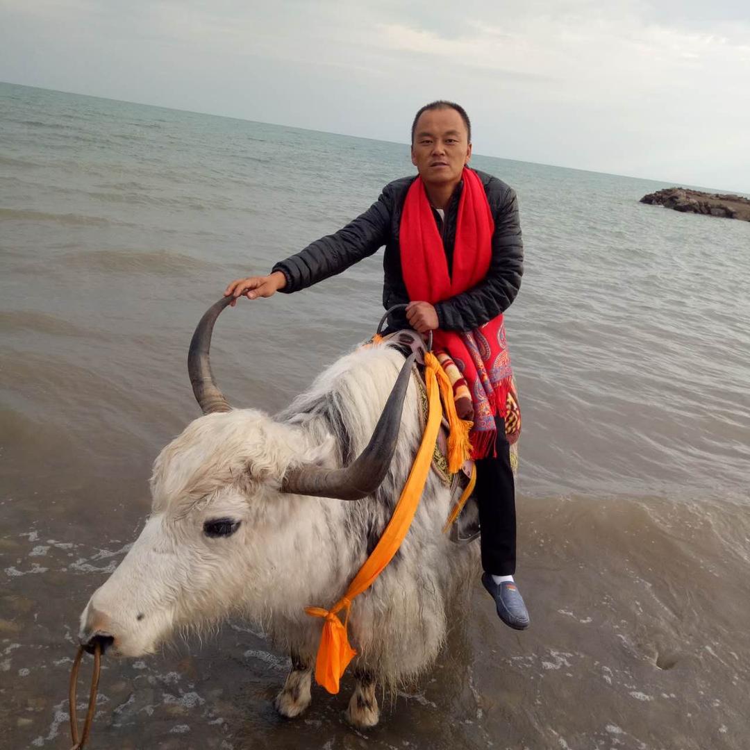 西宝高速全程流动补胎赵银国