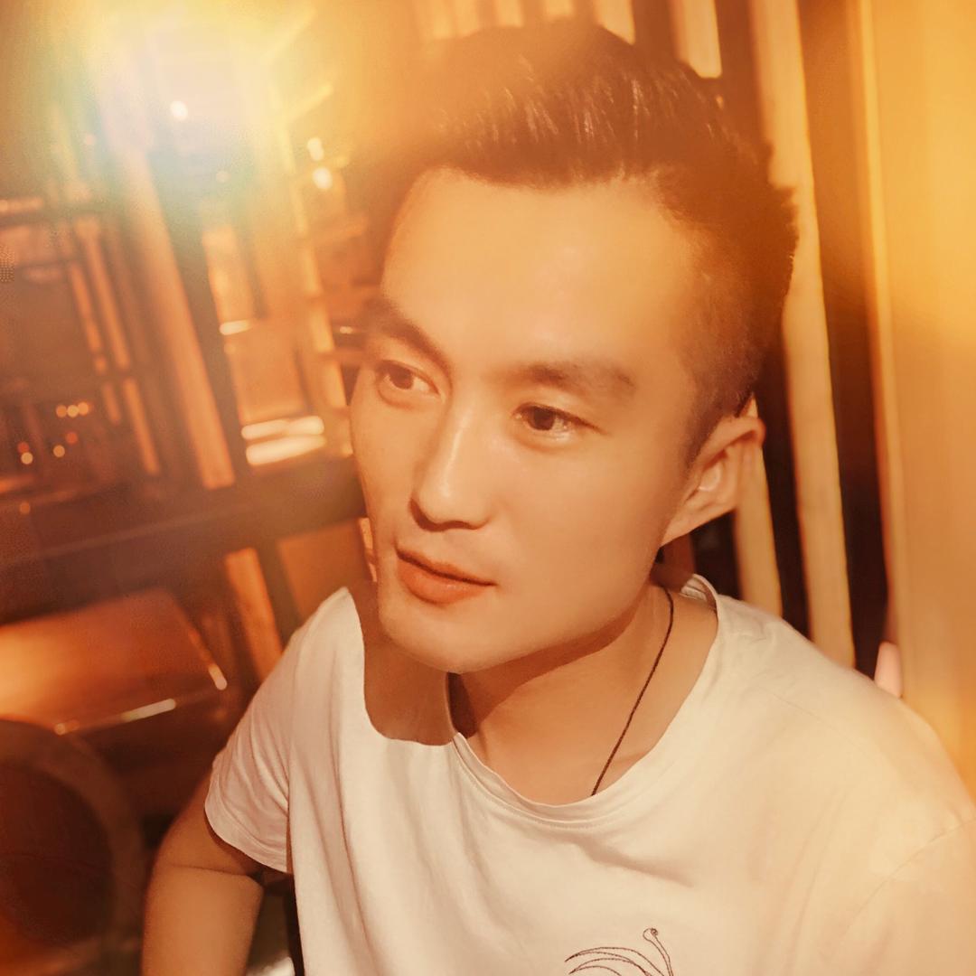 Mr.W