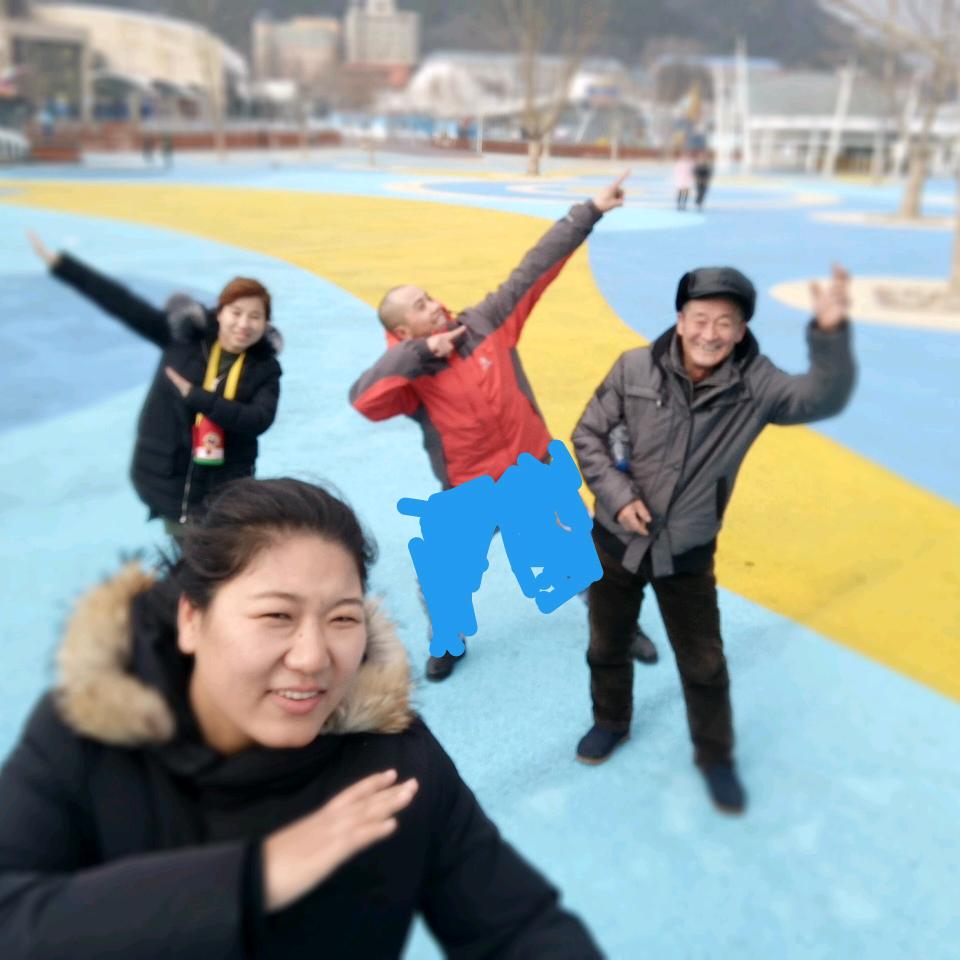 科技宝宝哏啾