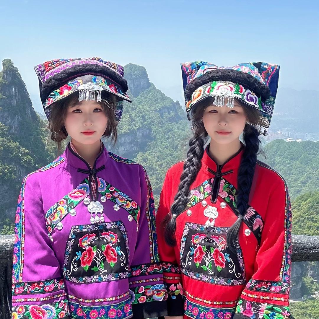 双生旅游记-琪琪