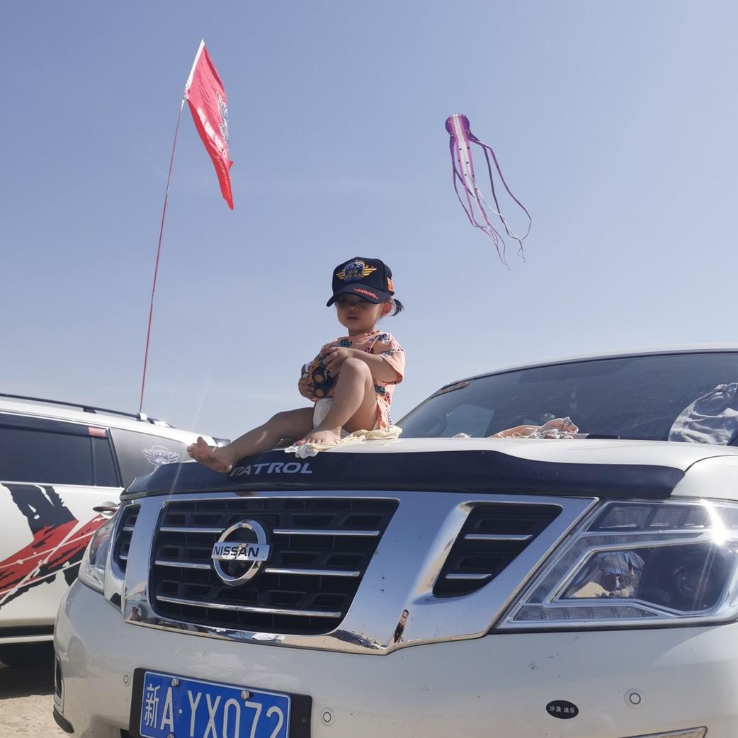 小嘉怡有小酒窝