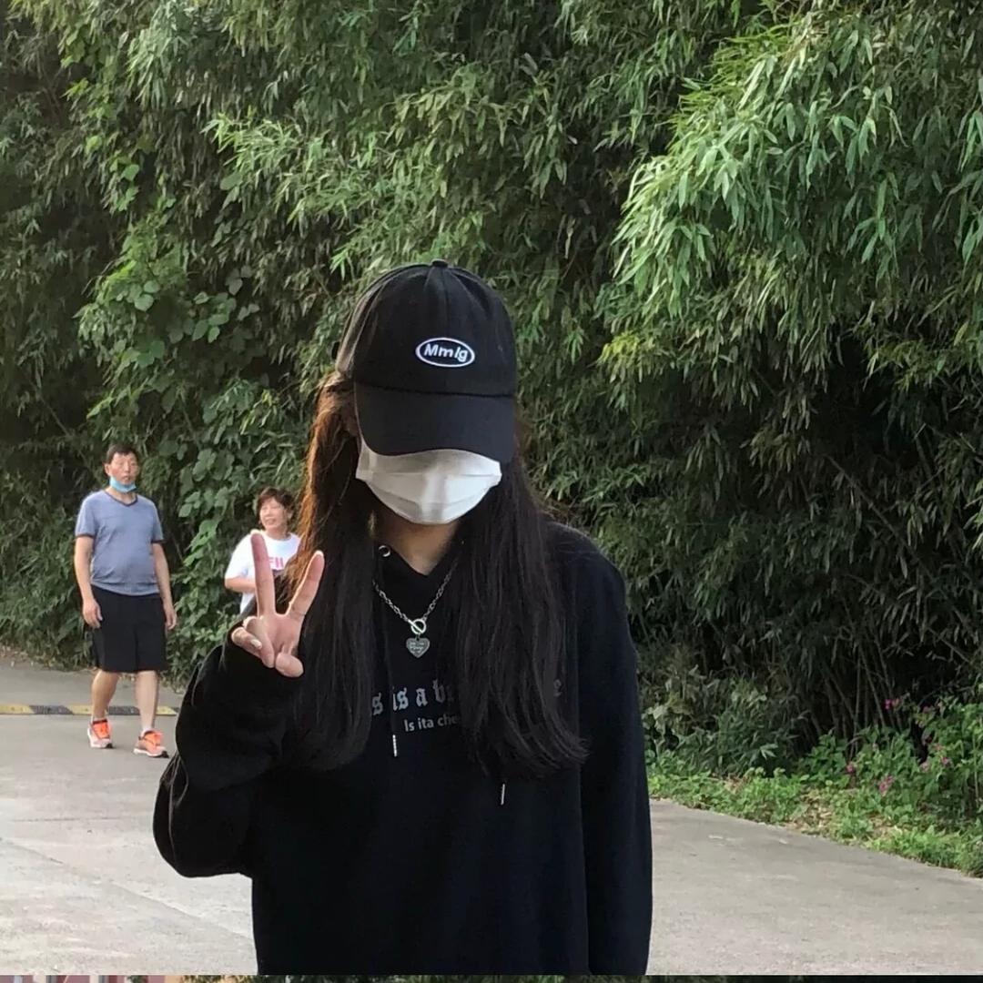 熙熙不嘻嘻