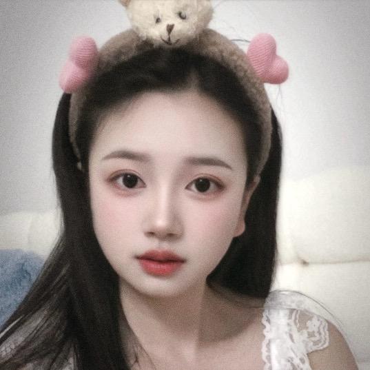小鱼    -