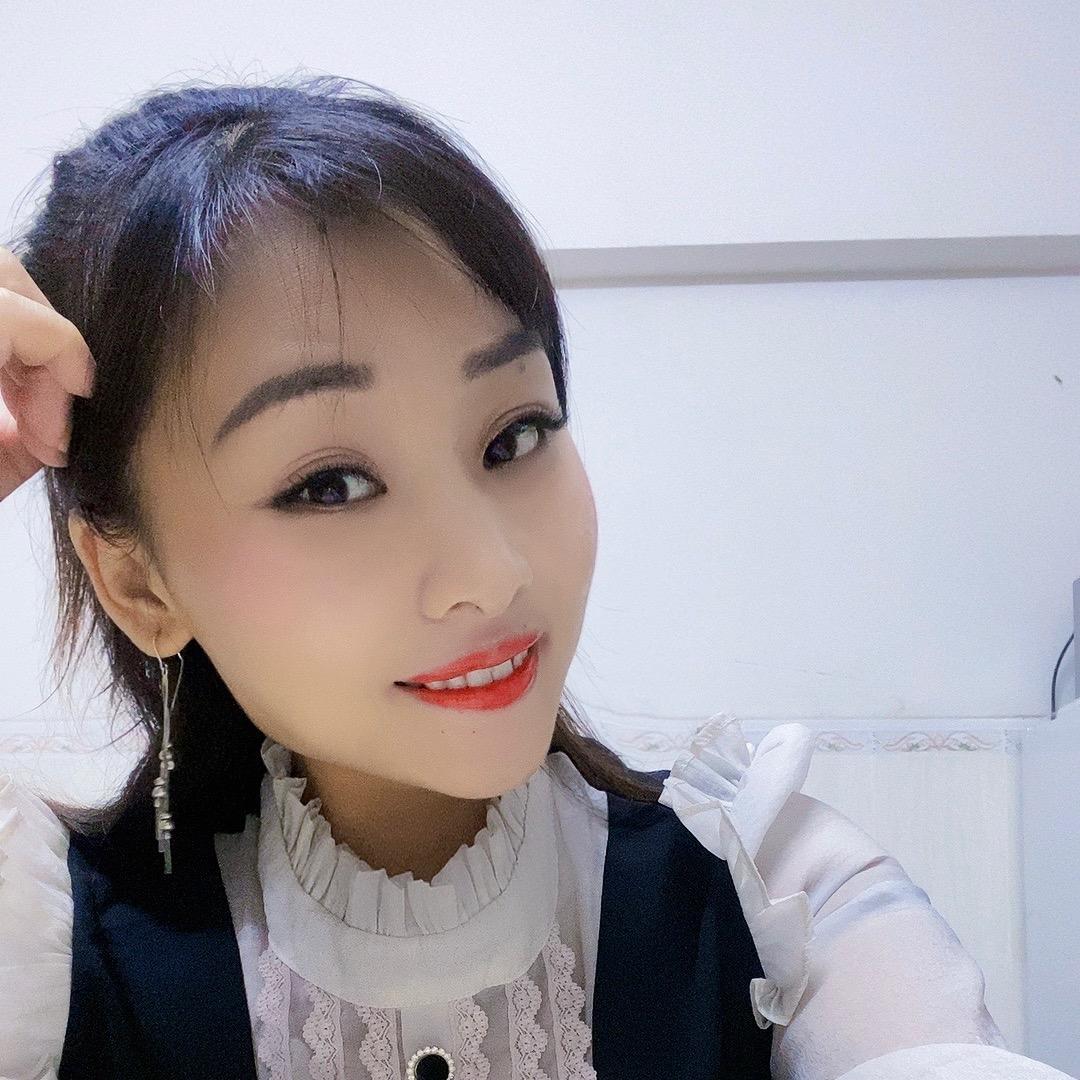 叶～❤️～子《橱窗有好物》