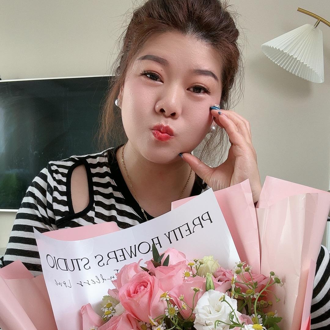 老蒋 （摆地摊）