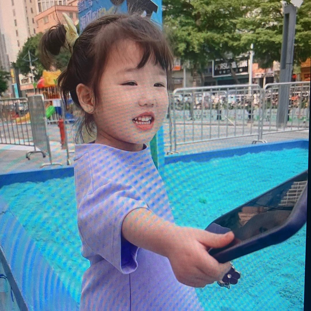 雯雯妈亲子童装