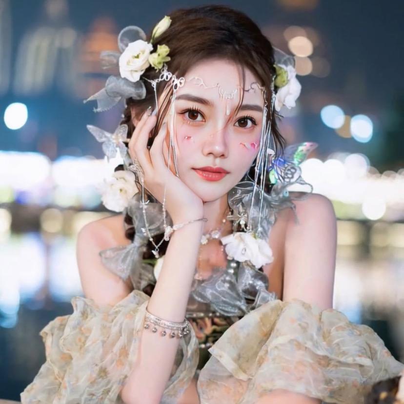 @小花❤️