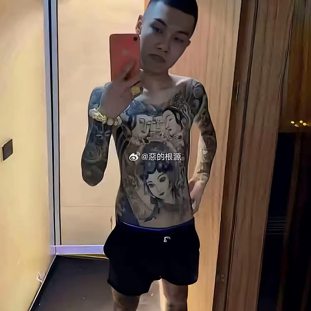 脾气出了名的豹